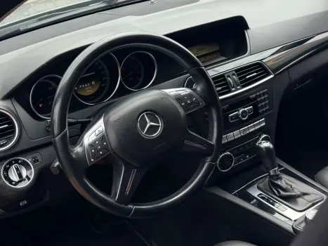 C 180 1.8 CGI Classic 16V Turbo