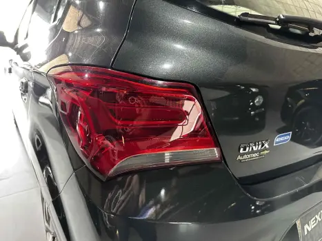 ONIX 1.4 MPFI ADVANTAGE 8V FLEX 4P AUTOMÁTICO