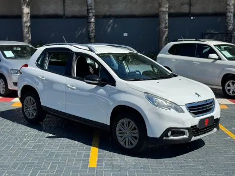 PEUGEOT 2008 1.6 16V Allure Business 4 portas