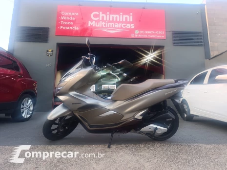 HONDA PCX  DLX