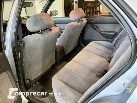 Camry 2.2 16V 4P LE AUTOMÁTICO