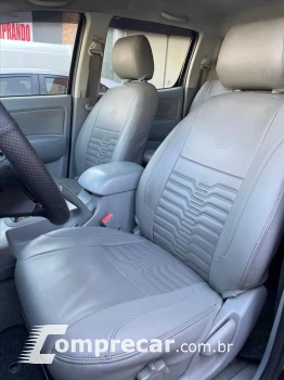 HILUX 2.7 SR 4X2 CD 16V