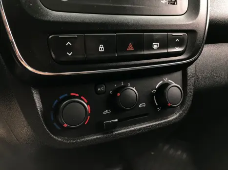 Kwid 1.0 12V Sce Flex Zen Manual