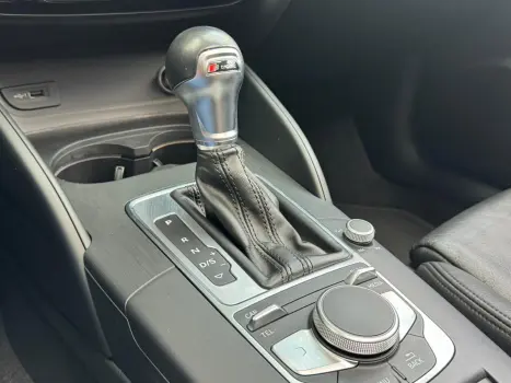 A3 2.0 TFSI Sedan Ambition 16V