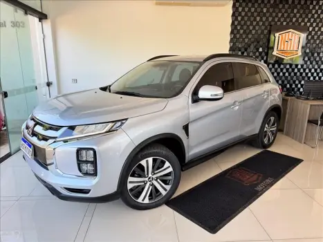 Mitsubishi OUTLANDER 2.0 Mivec HPE 4 portas