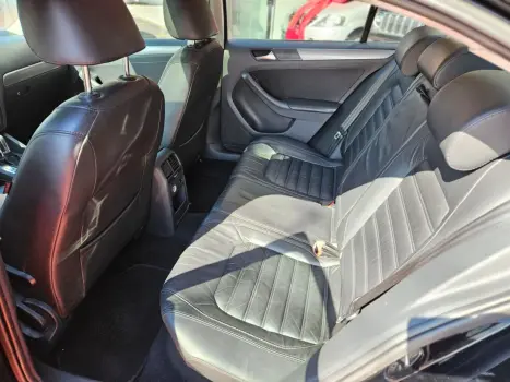 JETTA Highline 2.0 TSI 16V 4p Tiptronic