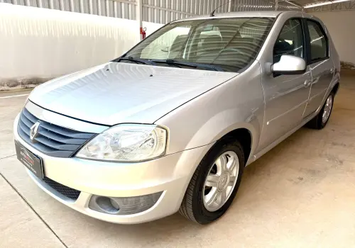 Renault Logan Expression Hi 4 portas