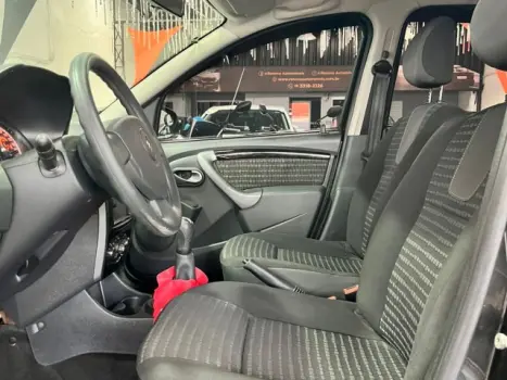 SANDERO - 1.6 PRIVILÉGE 8V 4P MANUAL