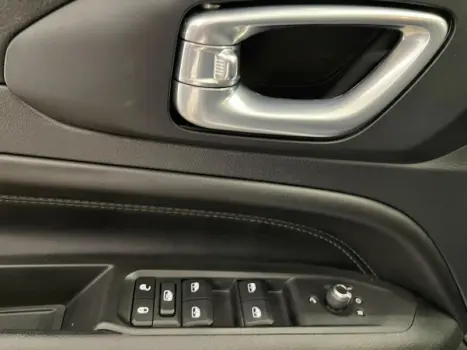 COMPASS LONG. T270 1.3 TB 4X2 FLEX AUT.