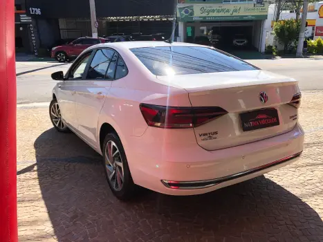 Virtus 1.0 200 Tsi Highline Automático