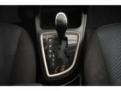 HB20 - 1.6 COMFORT PLUS 16V 4P AUTOMÁTICO