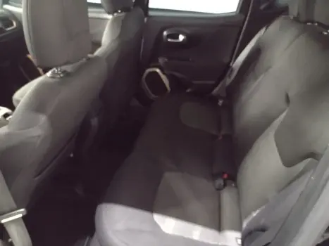 RENEGADE 1.8 16V Sport