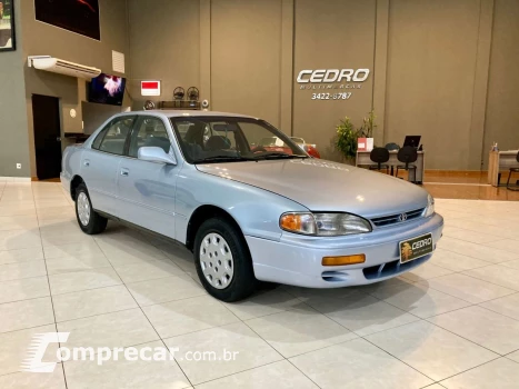 Camry 2.2 16V 4P LE AUTOMÁTICO