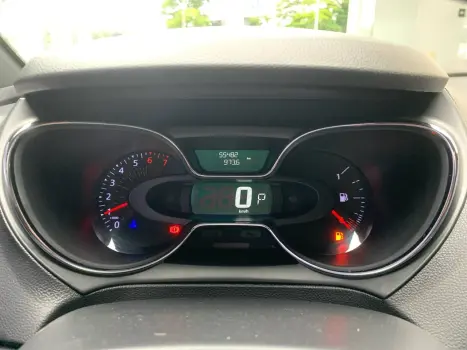 CAPTUR Intense Bose 1.6 16V Flex 5p Aut.