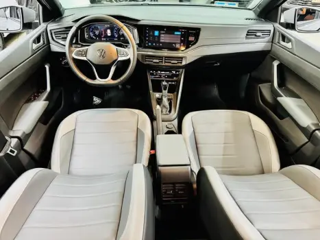 NIVUS HIGHLINE 1.0 200 TSI FLEX AUT.