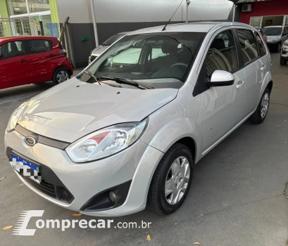 FORD FIESTA 1.6 SE 16V 4 portas