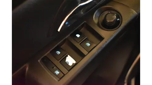 CRUZE SEDAN - 1.8 LT 16V 4P AUTOMÁTICO