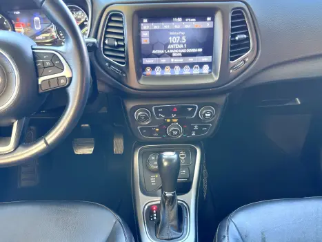 COMPASS 2.0 16V DIESEL LONGITUDE 4X4 AUTOMÁTICO