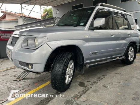 Mitsubishi PAJERO TR4 2.0 4X4 16V 140cv 4 portas