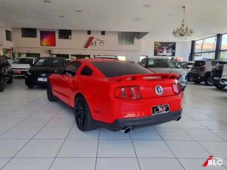 MUSTANG - 3.7 COUPÉ V6 24V 2P MANUAL