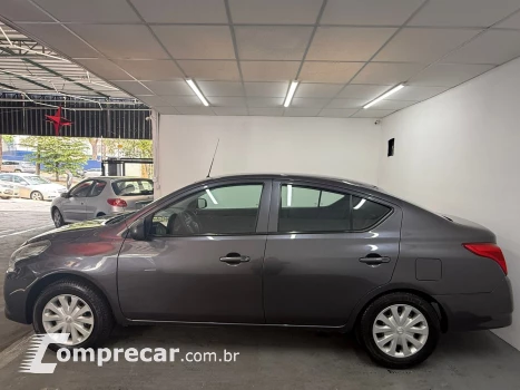 VERSA 1.0 12V FlexStart 4p Mec.