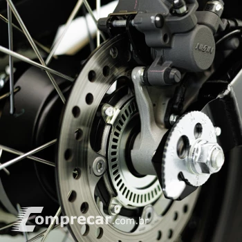 XRE 300 Sahara Rally