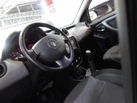 DUSTER - 1.6 4X2 16V 4P MANUAL