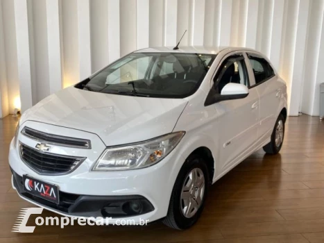 CHEVROLET ONIX - 1.0 MPFI LT 8V 4P MANUAL 4 portas