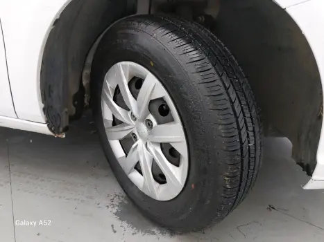 VOYAGE 1.0 12V MPI TOTALFLEX 4P MANUAL