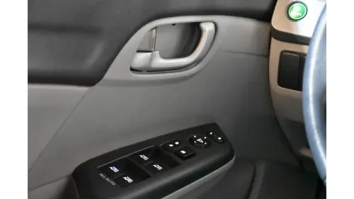 CIVIC - 1.8 LXS 16V 4P AUTOMÁTICO