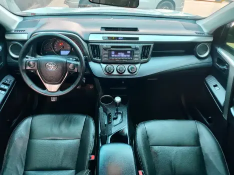 RAV4 2.0 4x2 16V Aut.