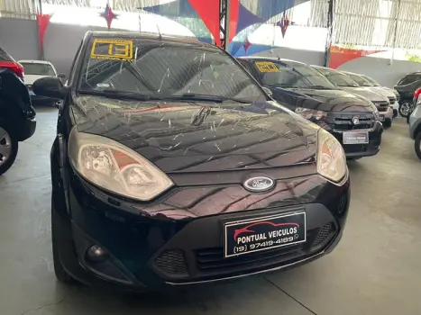 FORD FIESTA 4 portas