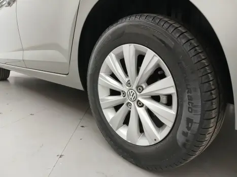 VIRTUS 1.0 200 TSI COMFORTLINE AUTOMÁTICO