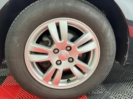 SONIC 1.6 LT 16V MANUAL