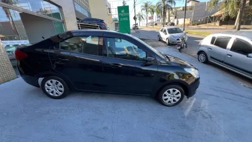 Ka+ Sedan 1.0 SE/SE PLUS TiVCT Flex 4p