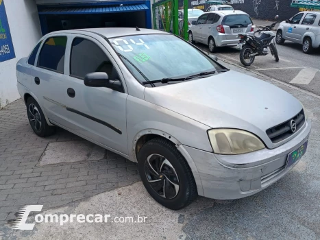 Corsa Sedan 1.8