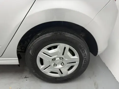 ONIX HATCH LS 1.0 8V FlexPower 5p Mec.