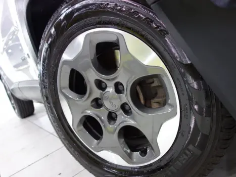 RENEGADE - 1.8 16V SPORT 4P AUTOMÁTICO