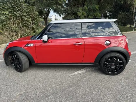 COOPER - 1.6 S 16V TURBO 2P AUTOMÁTICO