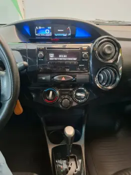 ETIOS 1.5 X Plus Sedan 16V