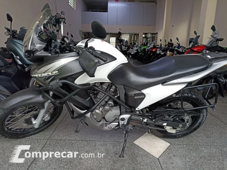 XL 700V TRANSALP