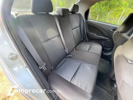 ETIOS 1.5 X Sedan 16V