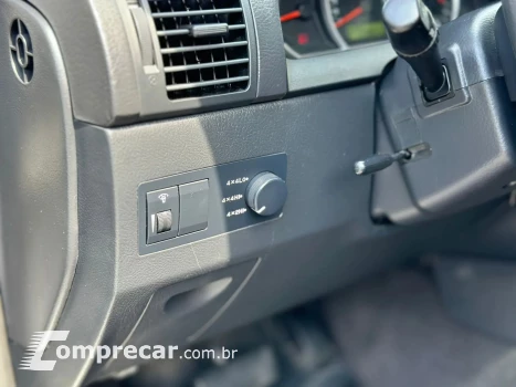 SORENTO 2.5 EX 4X4 16V TURBO INTERCOOLER DIESEL 4P AUTOMÁTIC