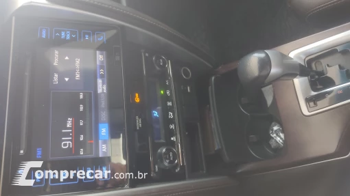 HILUX SW4 2.7 SRV 7 Lugares 4X2 16V