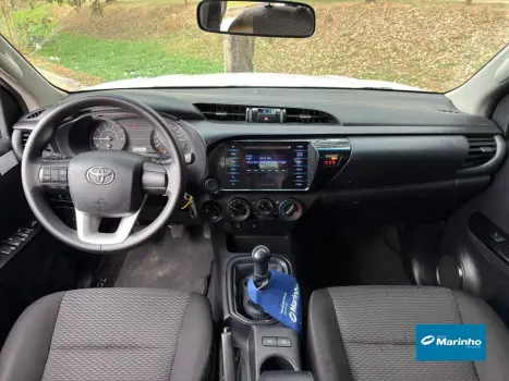 HILUX 2.8 NARROW 4X4 CD 16V DIESEL 4P MANUAL