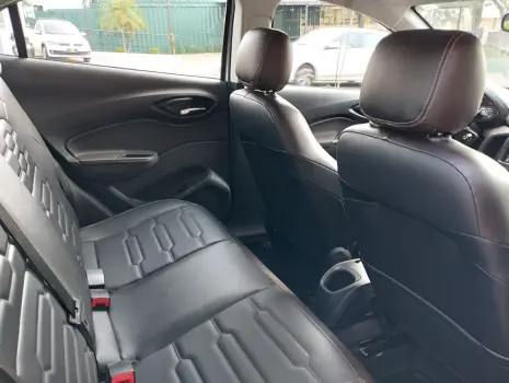 Prisma 1.4 4P LTZ  AUTOMÁTICO