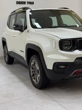Renegade 1.3 16V 4P FLEX T270 TRAILHAWK 4X4 TURBO AUTOMÁTICO