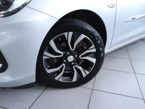 ONIX 1.0 TURBO FLEX PREMIER AUTOMÁTICO