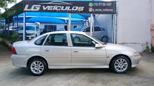 VECTRA 2.2 MPFI GL Milenium 8V
