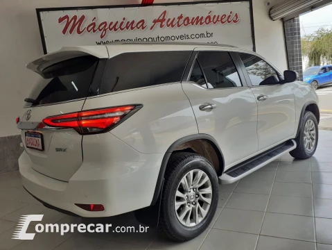 HILUX SW4 2.8 SRX 4X4 7 Lugares 16V Turbo Intercooler